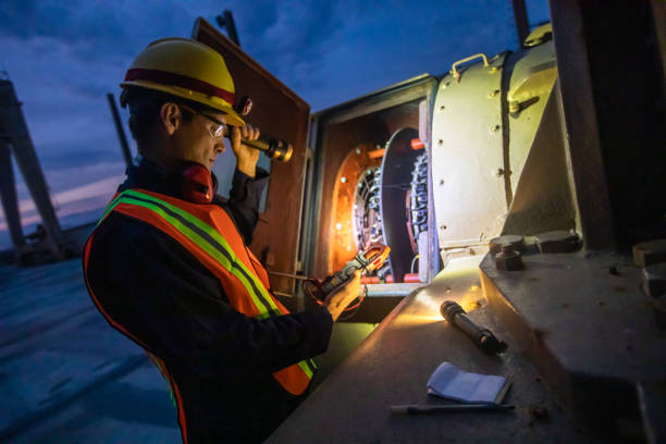 Best Affordable Emergency Electrician  in Vidor, TX